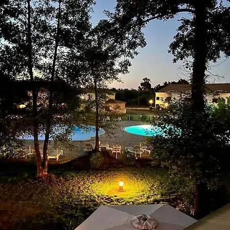 Appartement Piscine 500m De La Vue Montagne *